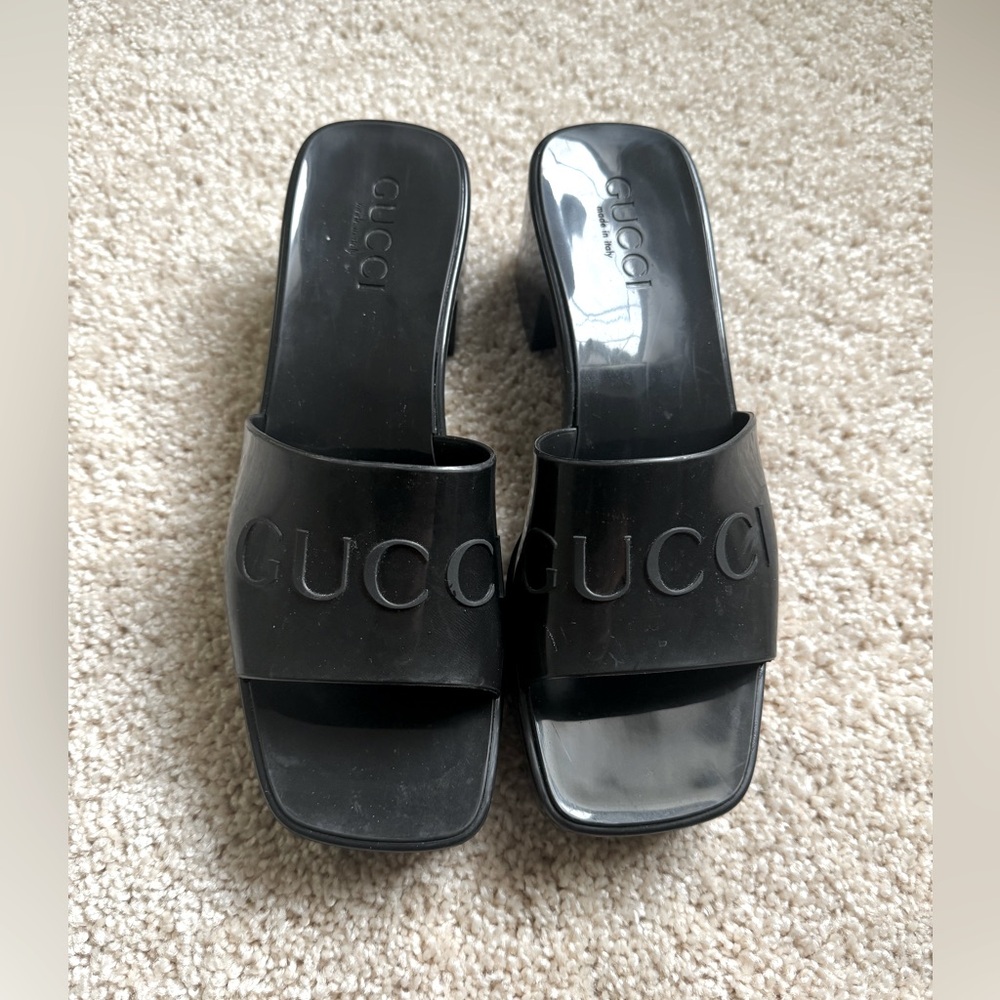 Gucci Rubber Pool Sandals